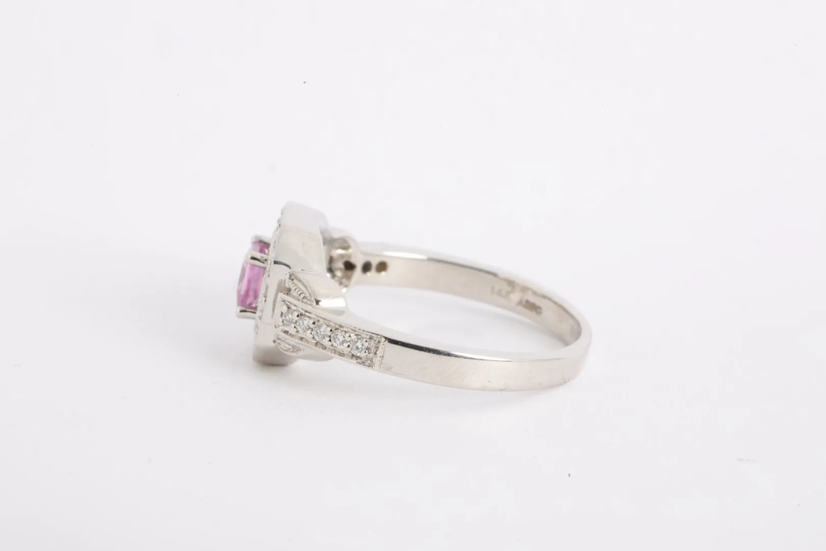 14k White Gold 0.30tcw Diamond 0.36tcw Pink Sapphire Ring Size 6 (3.31g.)