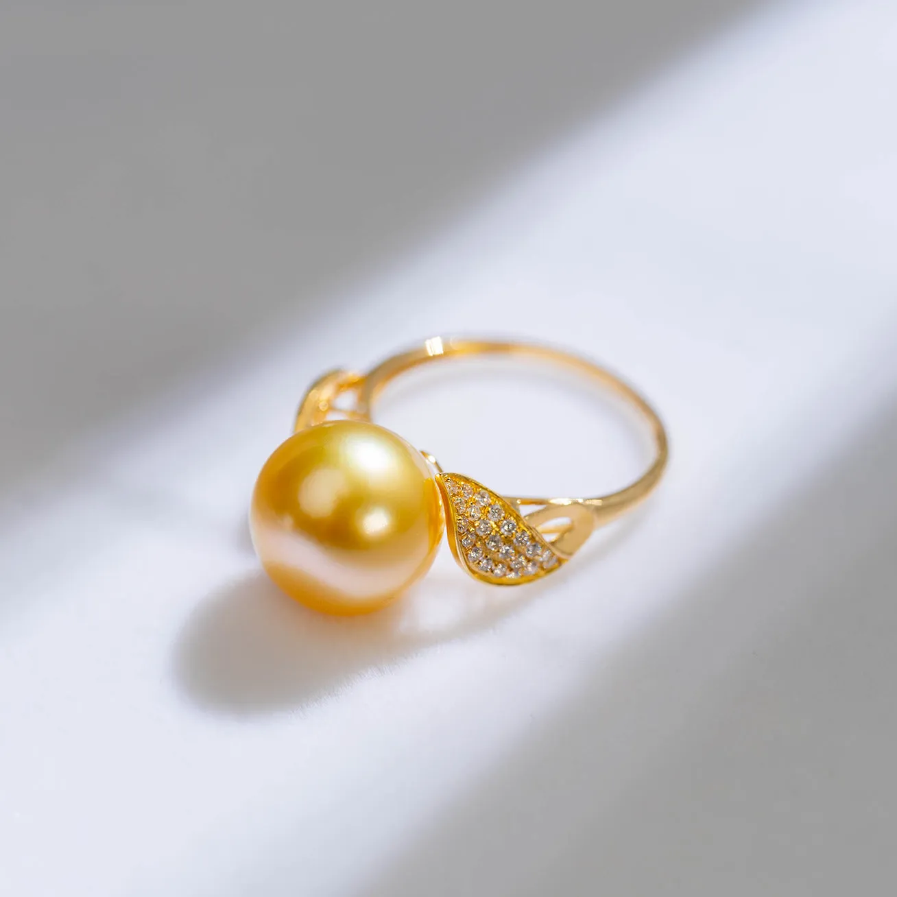 18K Gold South Sea Golden Pearl Ring KR00014