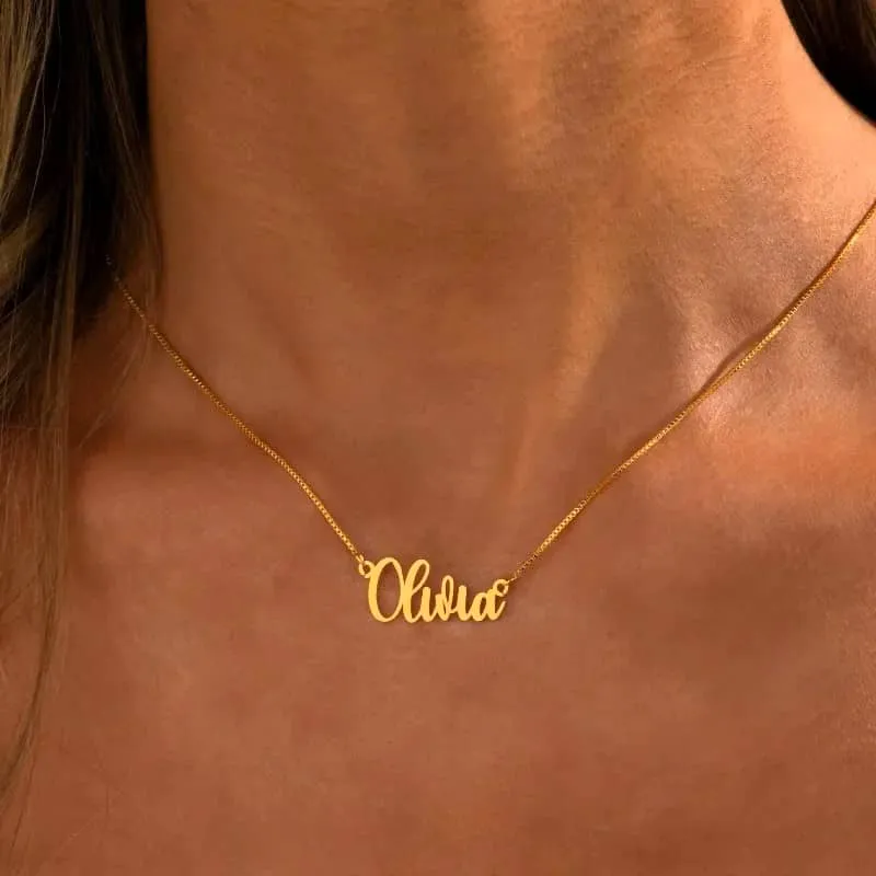 Box Chain Name Necklace