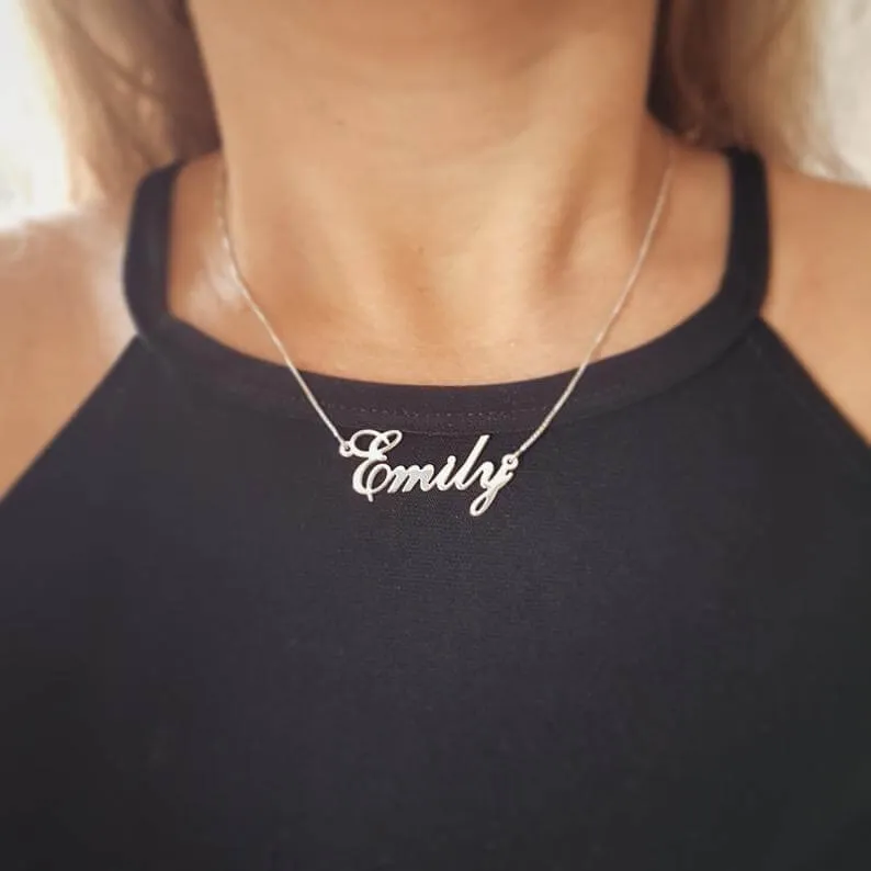 Box Chain Name Necklace