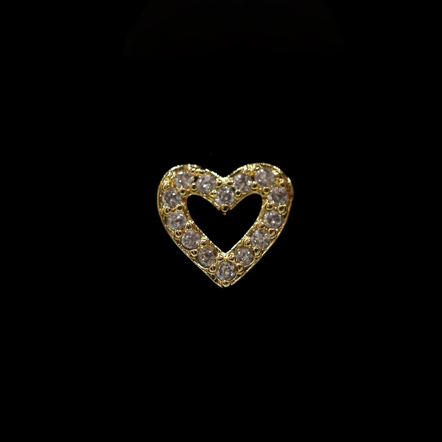 CZ PAVED HEART NOSE STUD