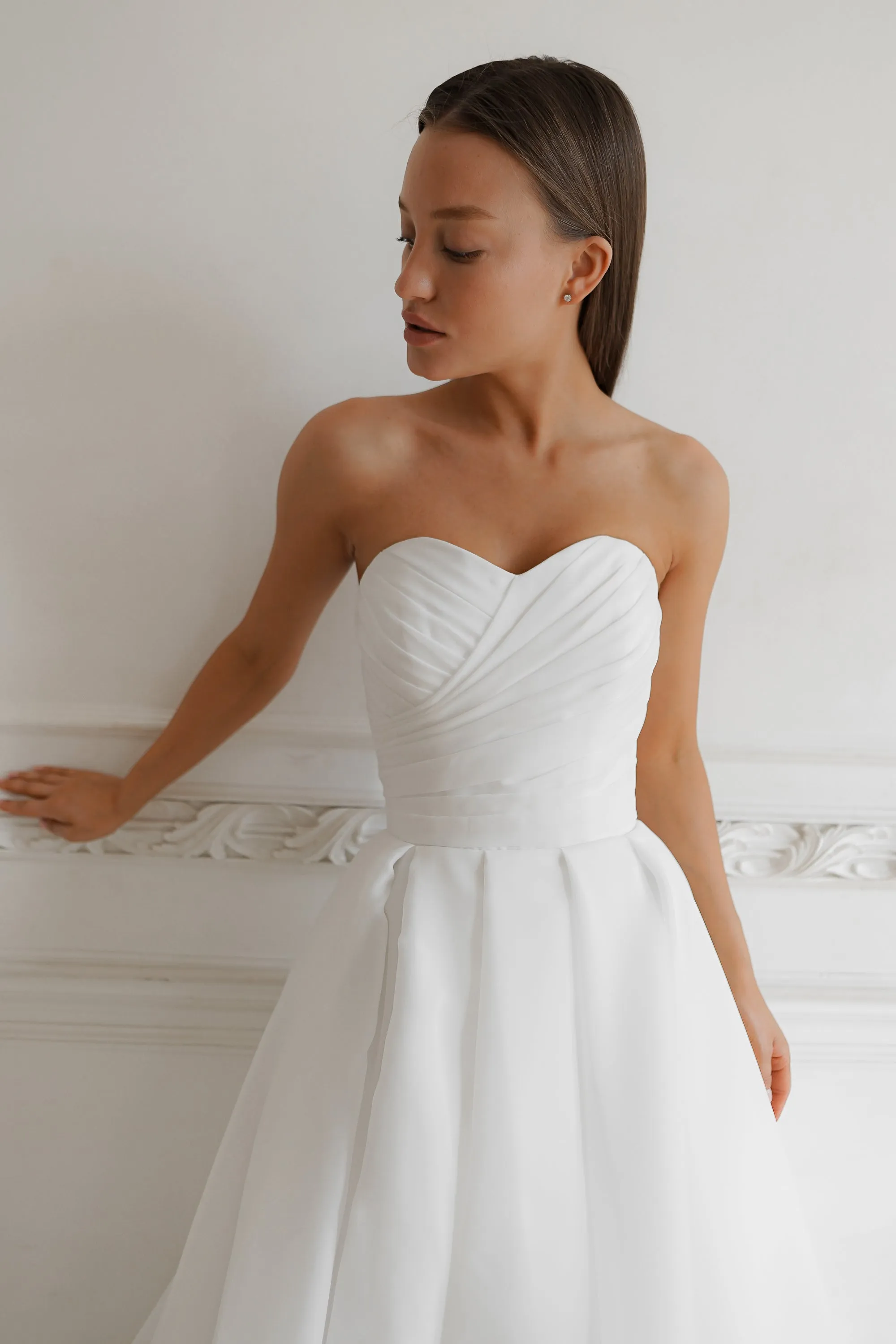 Light ivory Extra Convertible Wedding Dress Audrey (Basic dress   bolero   bow   detachable train)