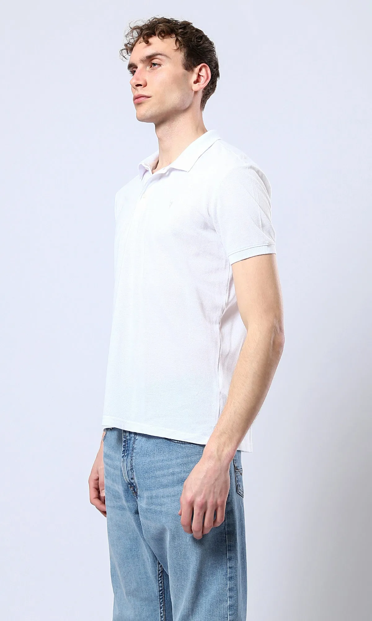 O178898 Regular Fit White Polo Shirt With Buttoned Neck