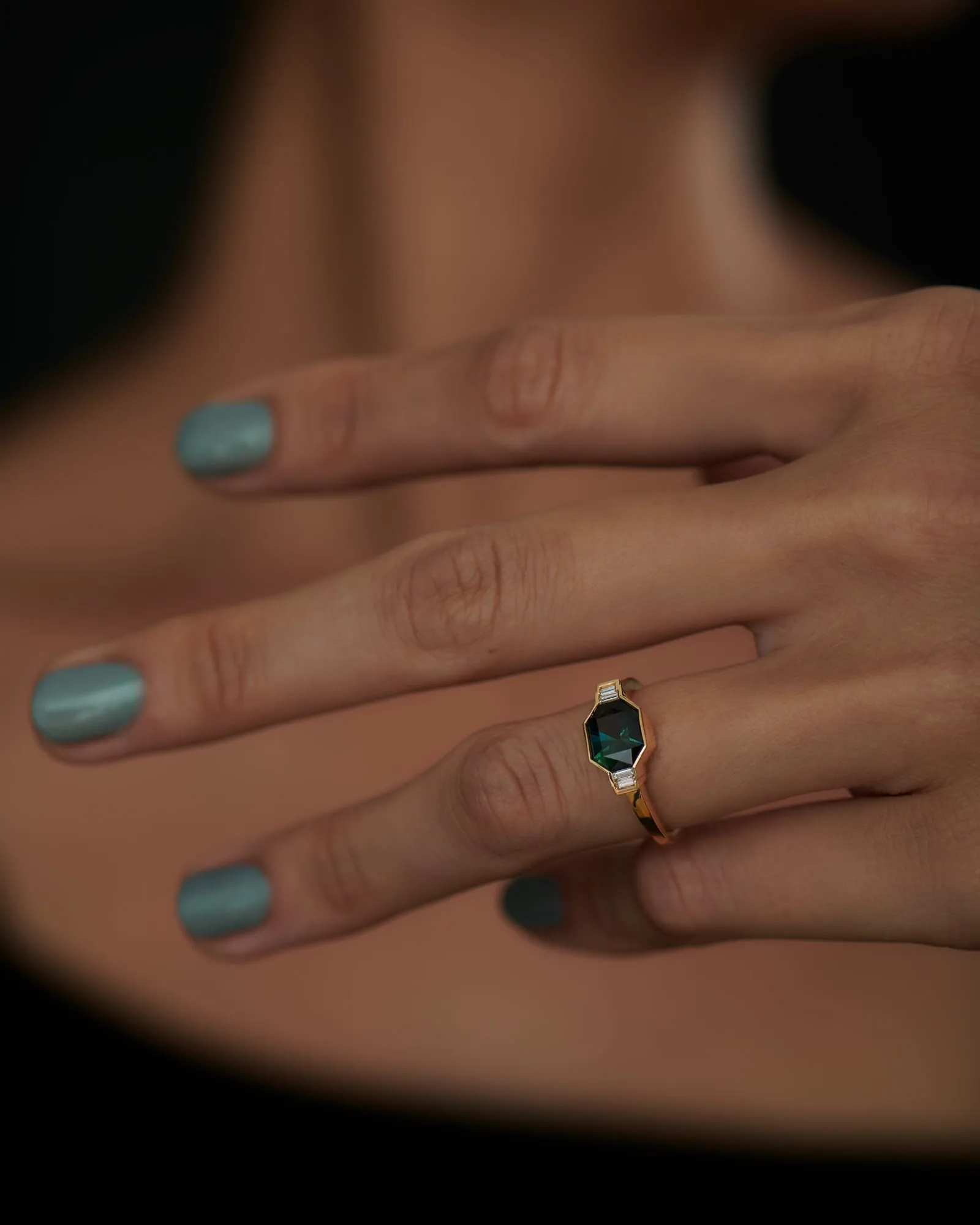 Supernova Teal Sapphire & Baguette Diamond Engagement Ring