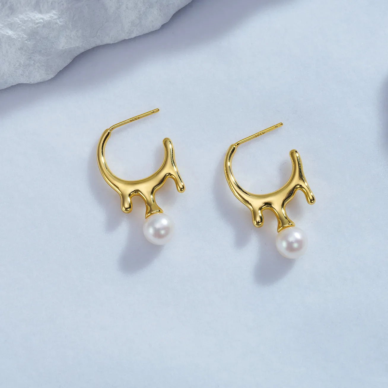 Top Grade Freshwater Pearl Earrings WE00650 | FLUID