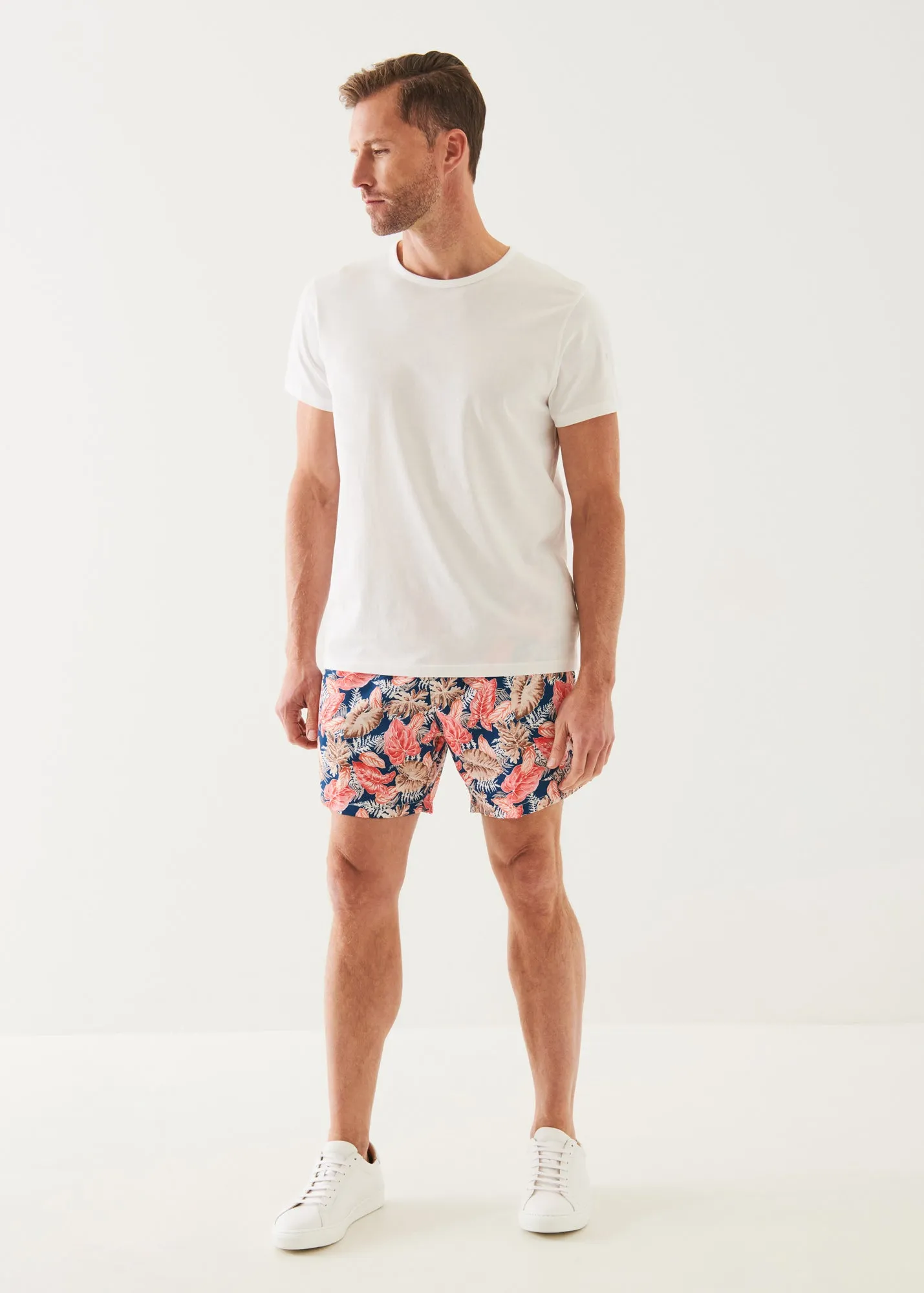 TROPICAL PRINT SWIM SHORT