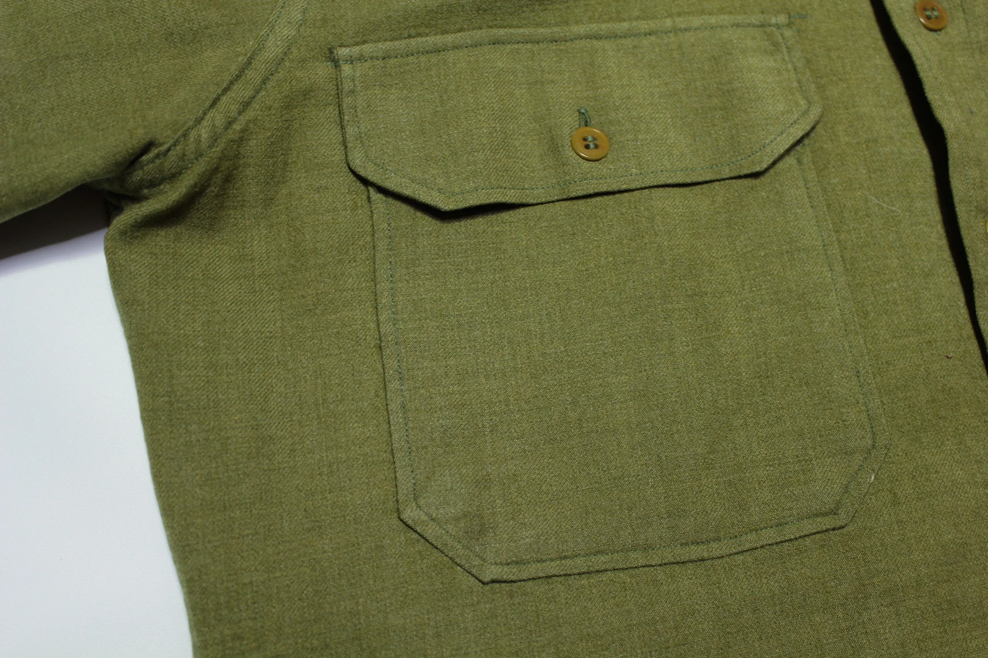 US ARMY WW2 M37 Wool Vintage 1940's Field Service Military Shirt With Brown Buttons