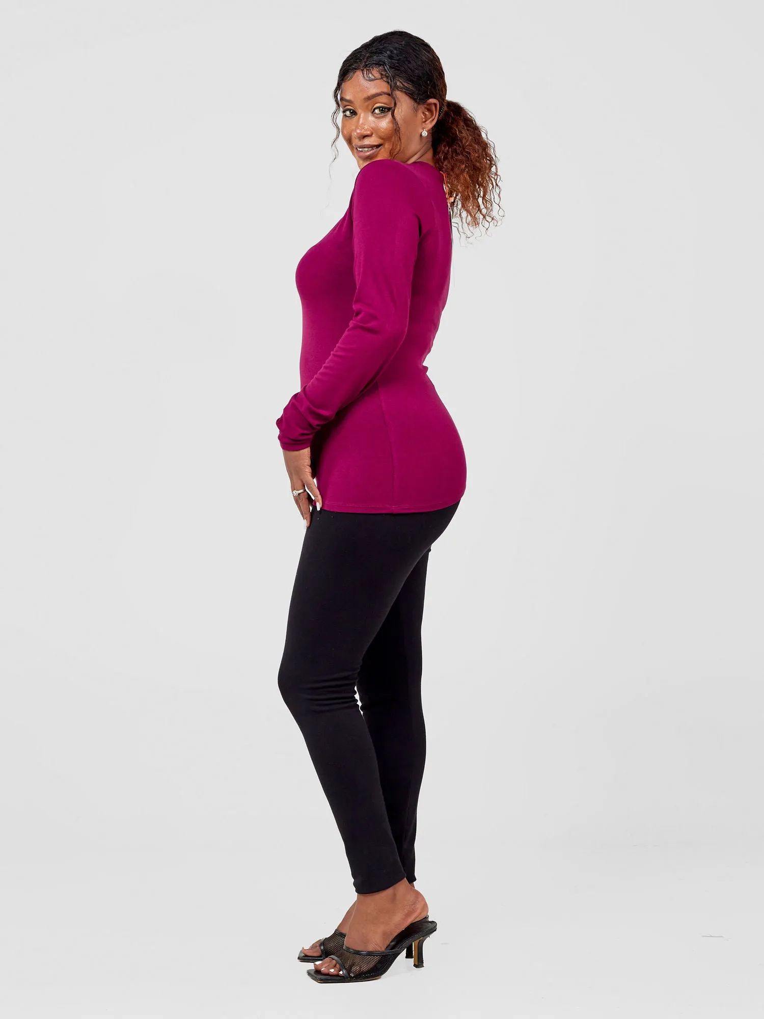 Vivo Basic V-Neck Long Sleeve Top - Burgundy